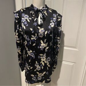 Veronica Beard Navy and Cream Floral Blouse Tie Neck S/10